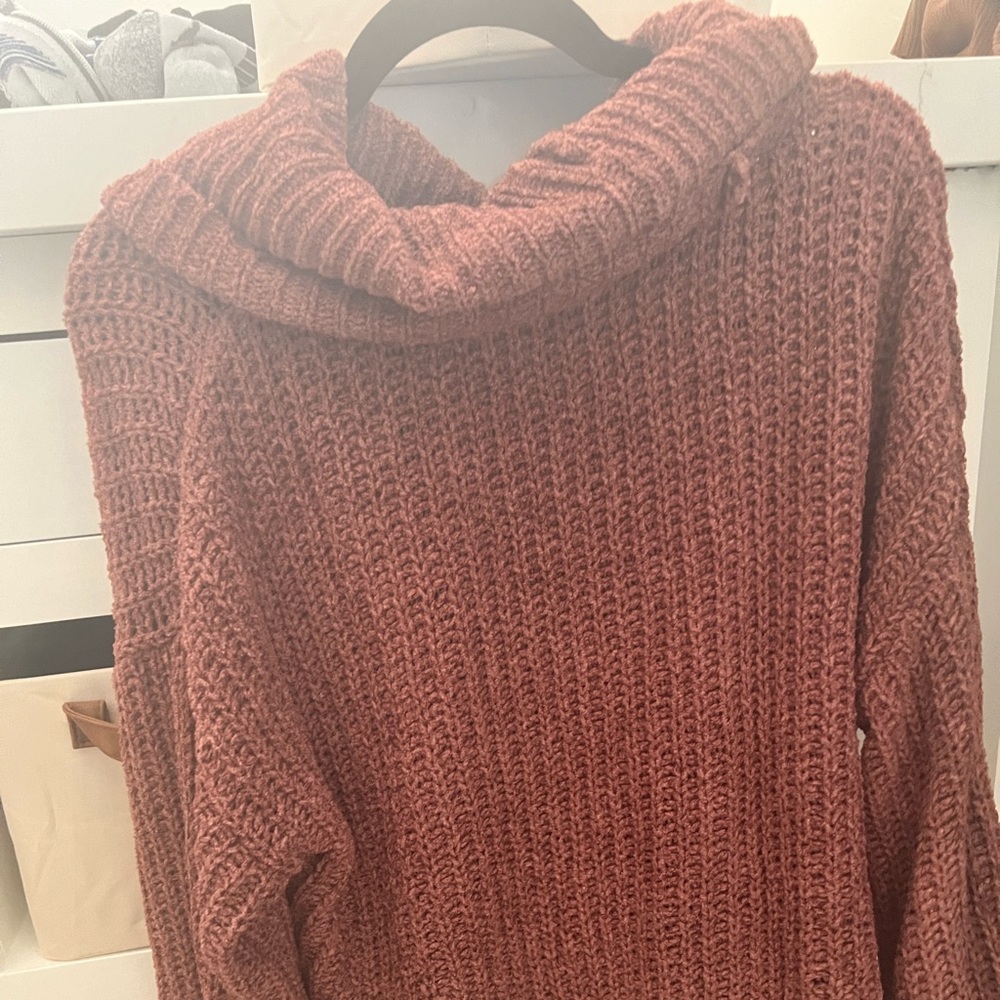 Burgundy/Purple Express Cowl Neck Sweater Size S